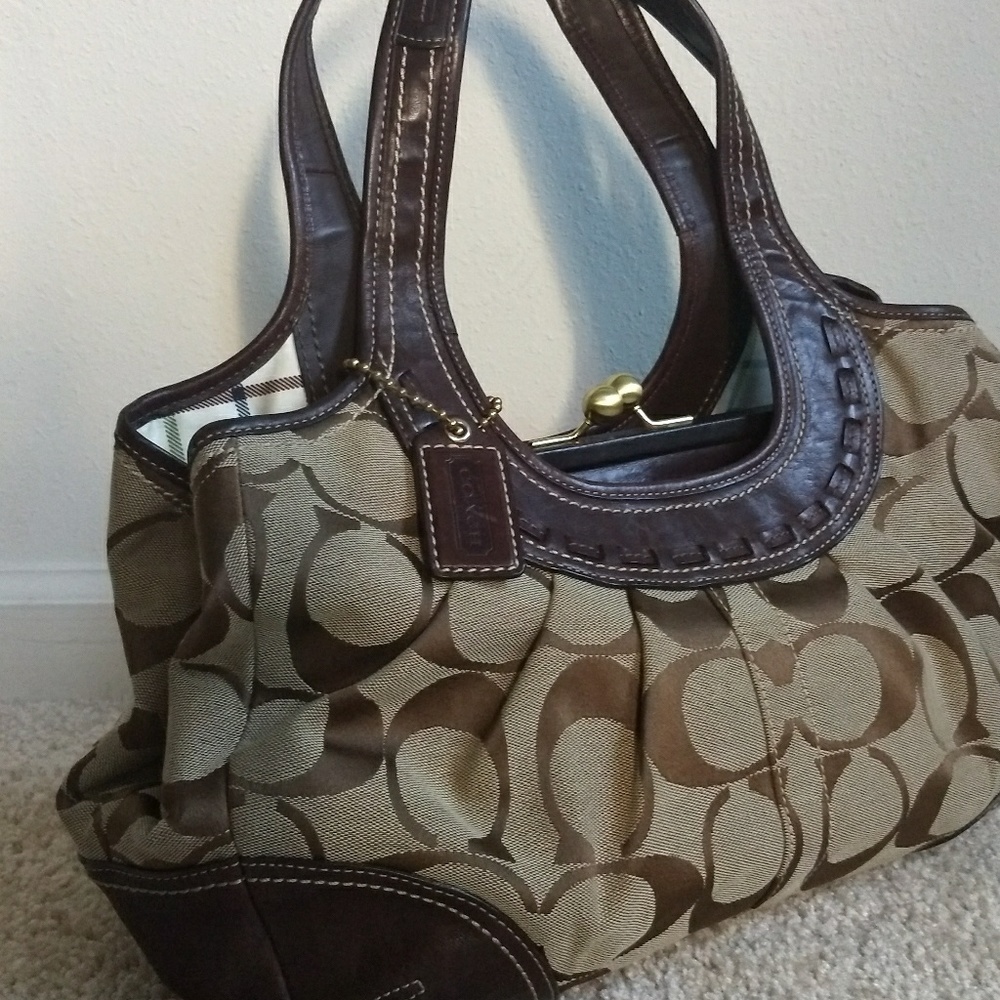 Used Coach signature Chocolate handbag